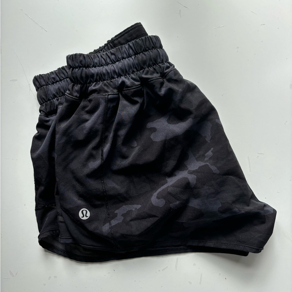 Lululemon hotty hot shorts